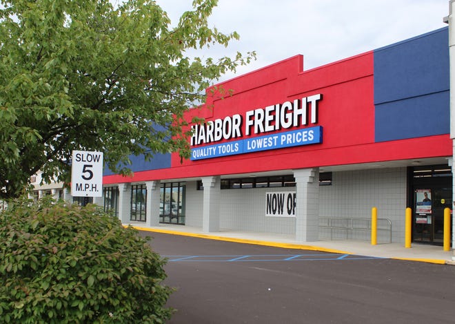 Harbor Freight in Coldwater stocks a selection of tools and equipment.