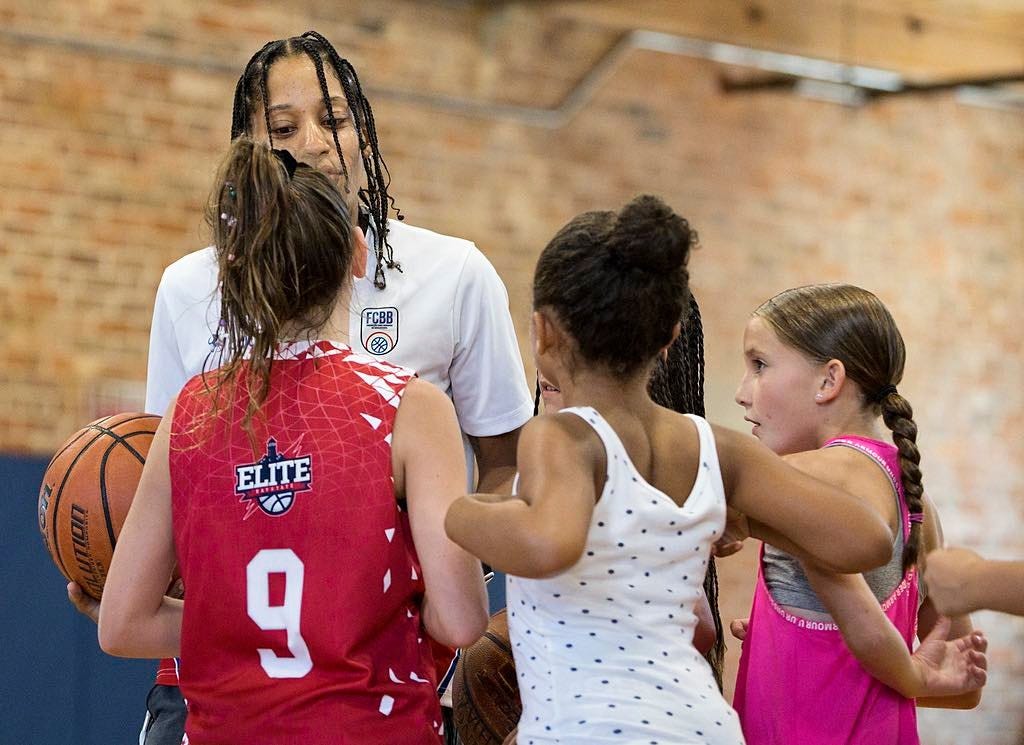 dana barros basketball club live stream