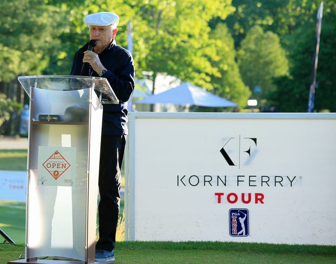 Former PGA Tour commissioner Deane Beman speaks at the opening ceremony before the Live And Work In Maine Open in 2021.