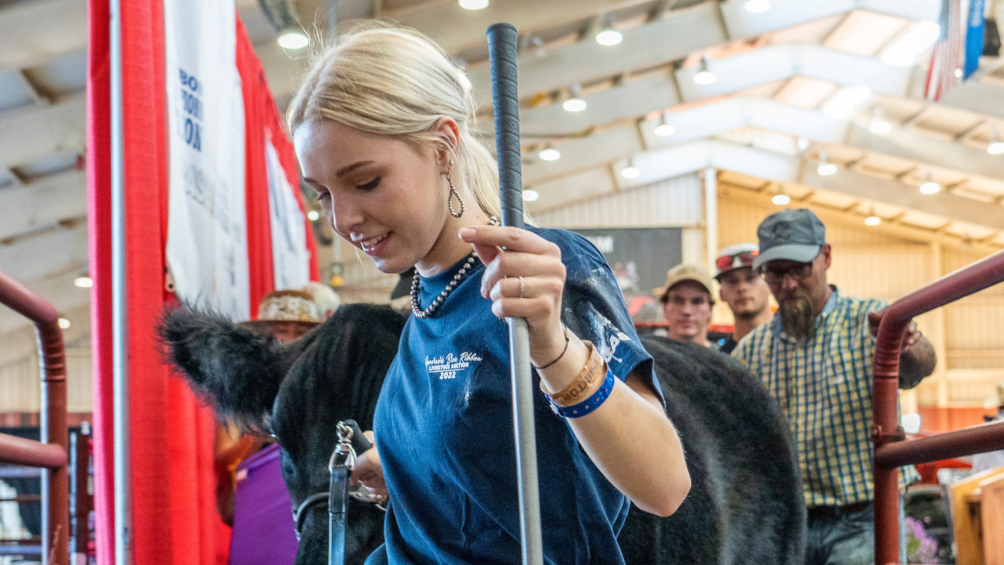 Governor's Blue Ribbon Livestock auction at State Fair nets $321,950, passing 2021 numbers