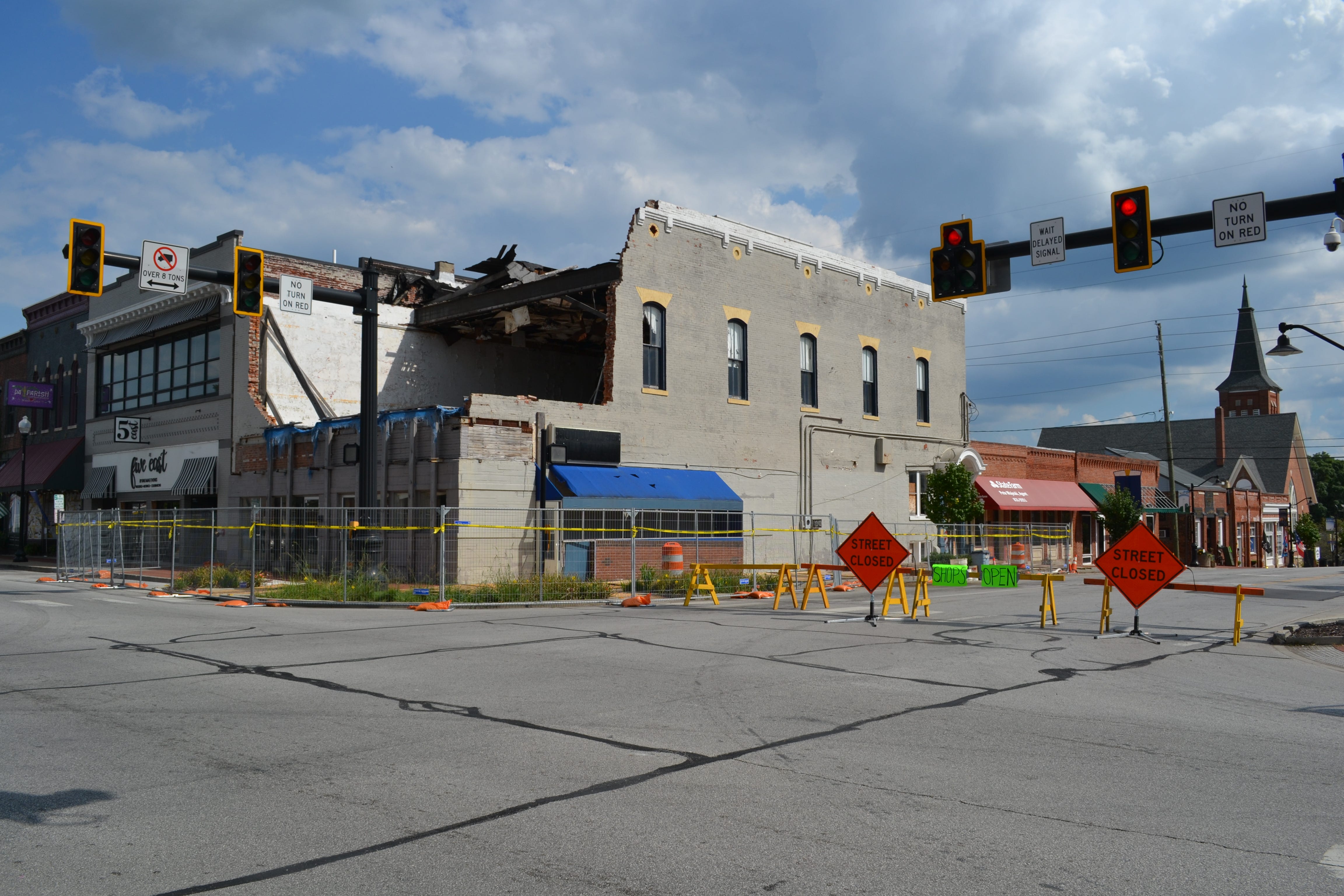Mooresville Town Council discusses tornado-damaged building