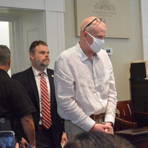 Alex Murdaugh enters a Colleton County courtroom.