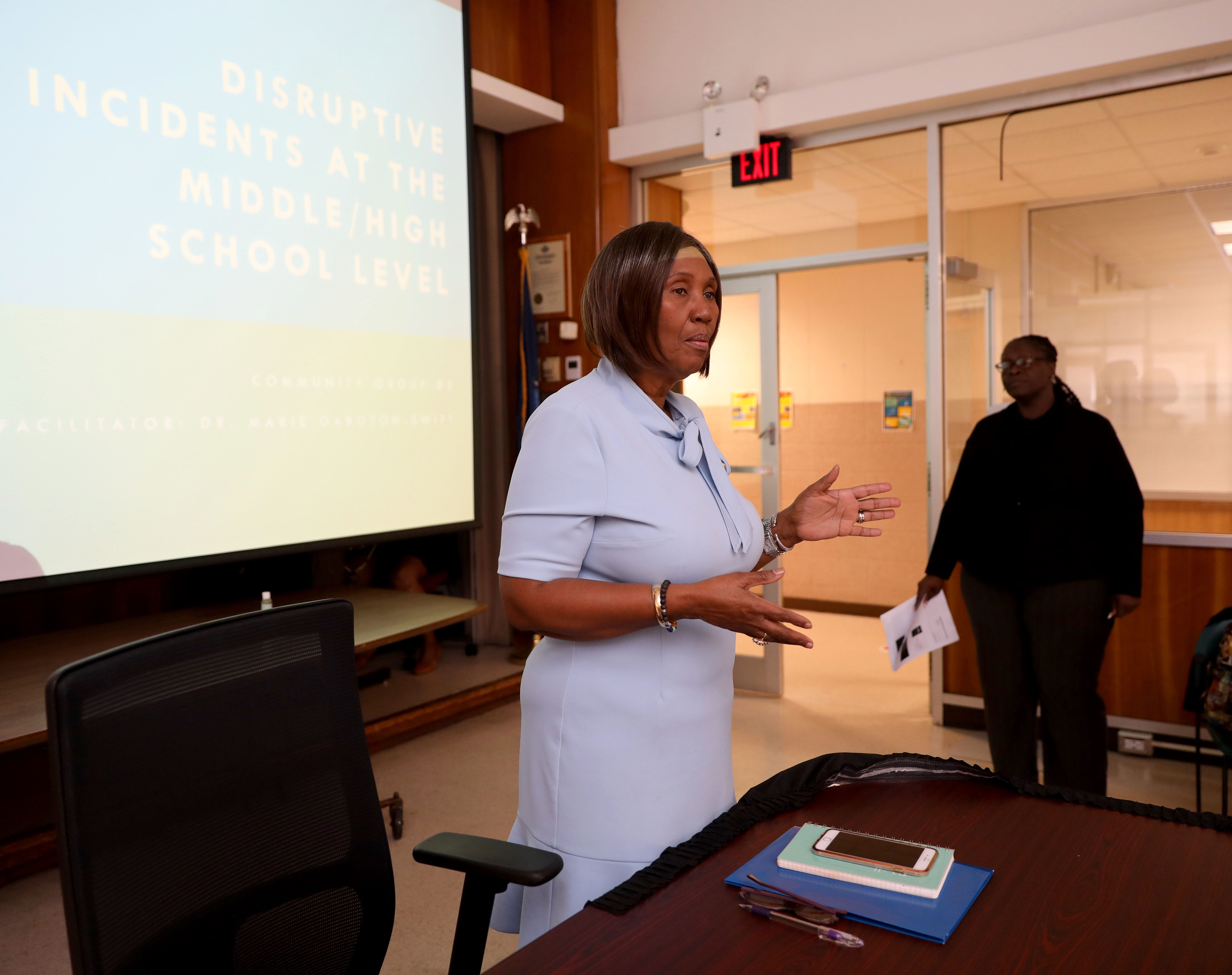 Mount Vernon grant contracts under Education Department review