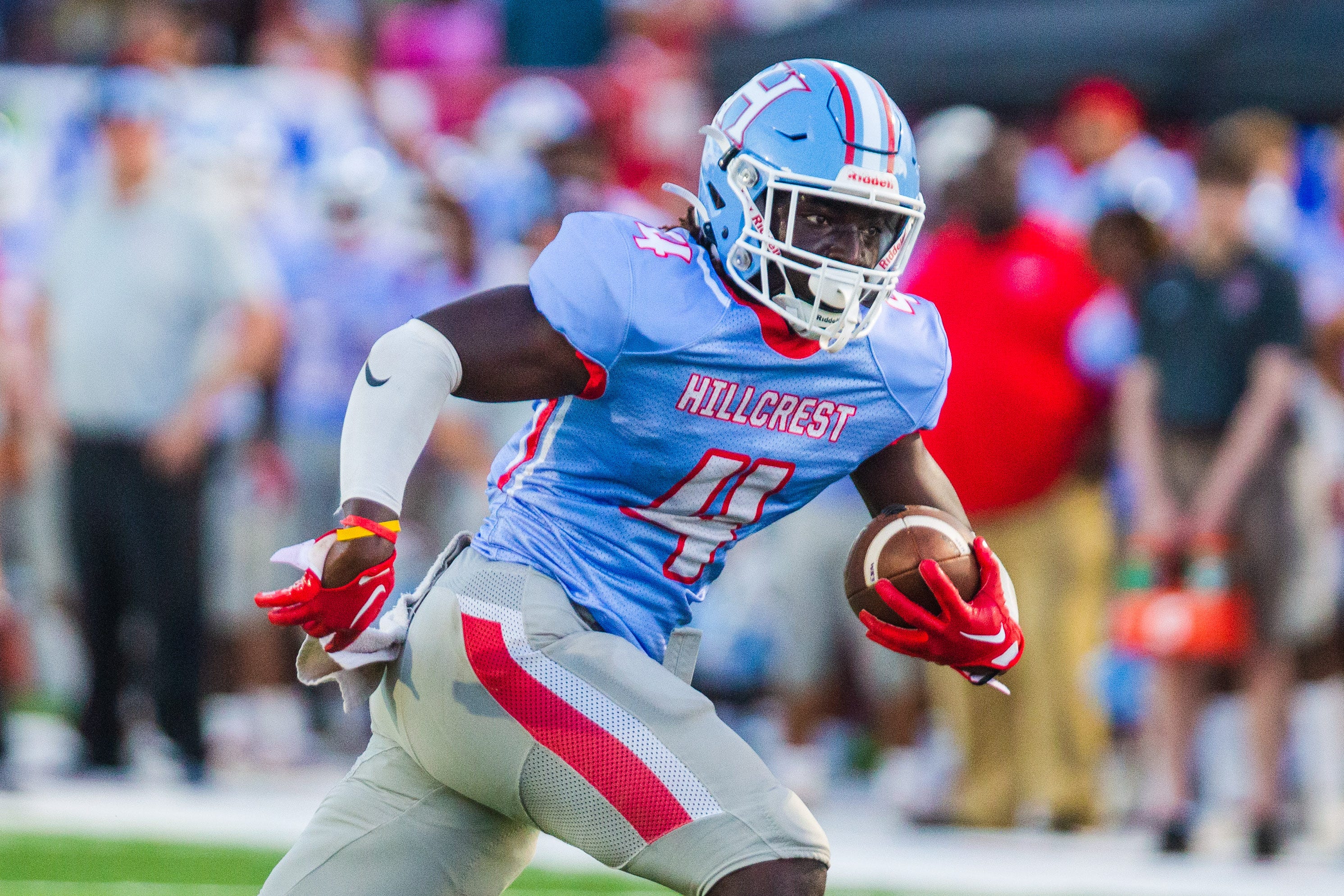 HIllcrest football beat Pike Road, and that makes Patriots 6A contenders