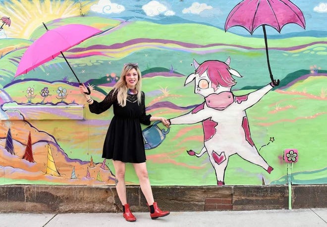 Umbrella Alley mural, ‘Grease’ at Palace, Nashville music in Massillon Umbrella Alley mural, ‘Grease’ at Palace, Nashville music in Massillon