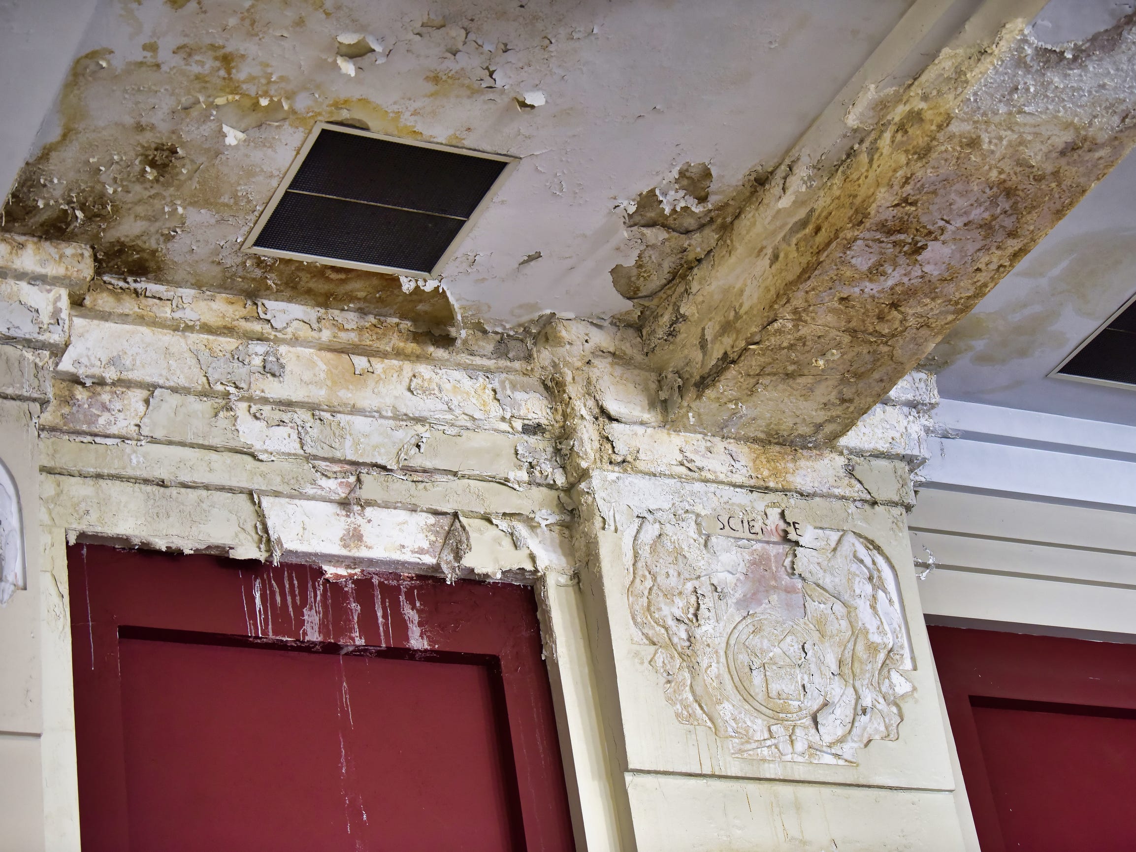 Photo of Crumbling Schools, Struggling Students