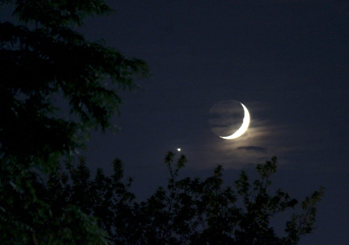 Top 8 Bright star next to moon 1 What is the brightest star in the sky? Sirius Star, North Star, ranked