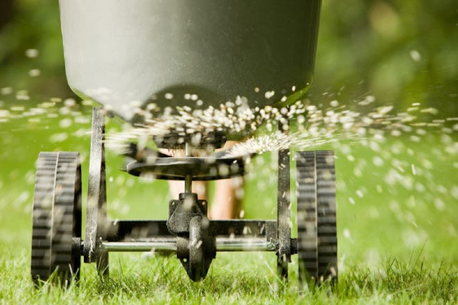 Lawn Fertilizer Applications