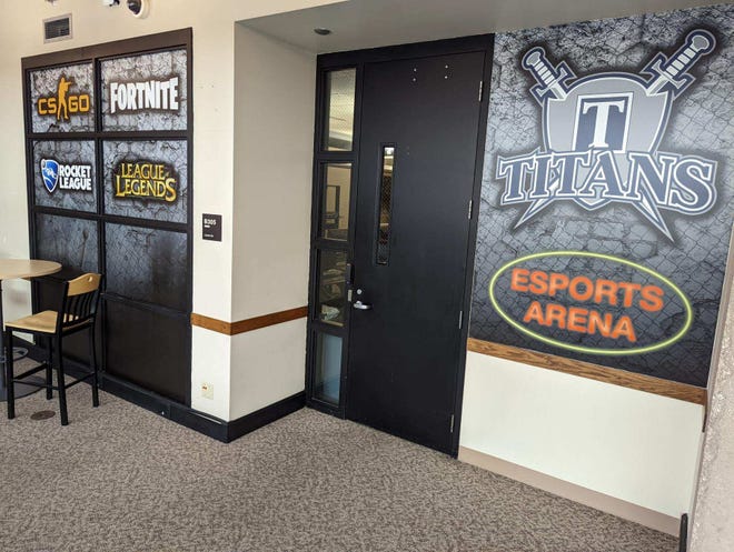 E-sports is coming this week to campus at Terra State Community College, under the direction of The National Junior Collegiate Athletic Association, according to Mike Daigneault.