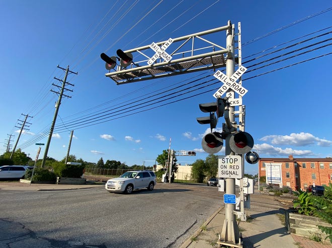 CSX Railroad has finally announced plans to repair the crossing on N. Main Street in downtown Plymouth. Work is scheduled to begin Monday, Aug. 29 at 8 a.m.