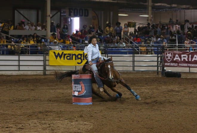 For women, the Arizona Black Rodeo offers ladies steer undecorating and barrel racing.
