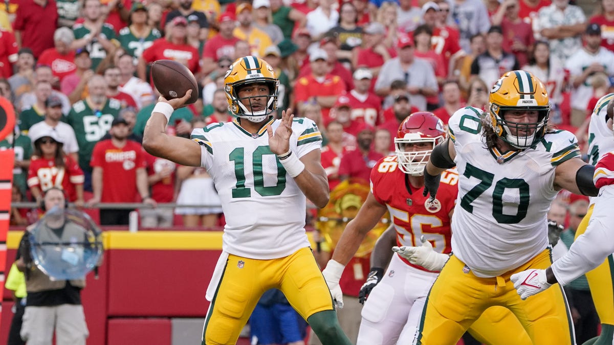 Jordan Love shows promising signs in Packers loss to Chiefs - Packers News