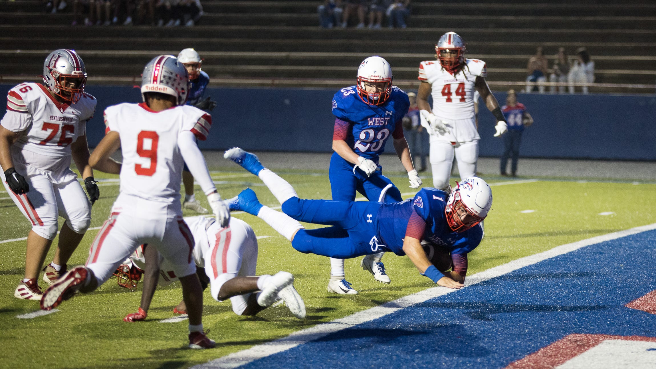 NCHSAA football West Henderson beats Hendersonville with defense