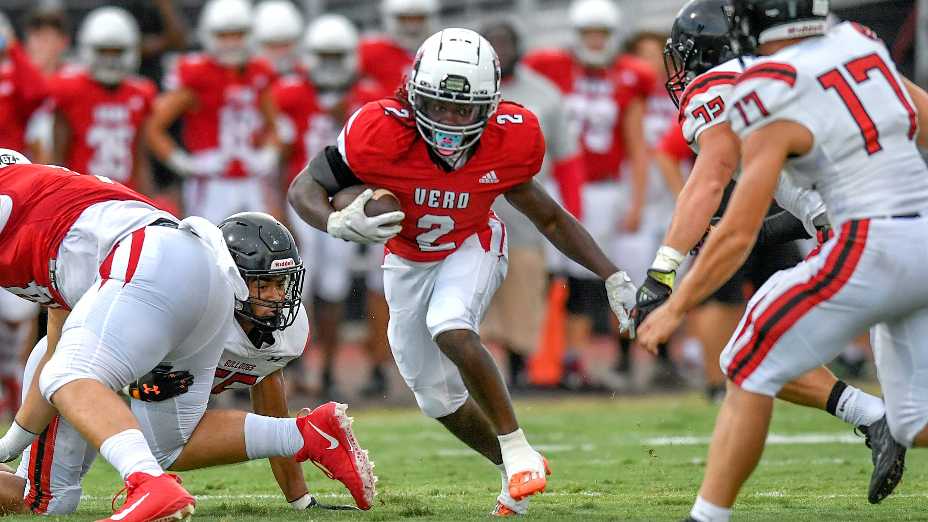 Vero Beach Football Stays Unbeaten With Lopsided Win Over Wellington vero-beach-football-stays-unbeaten-with-lopsided-win-over-wellington