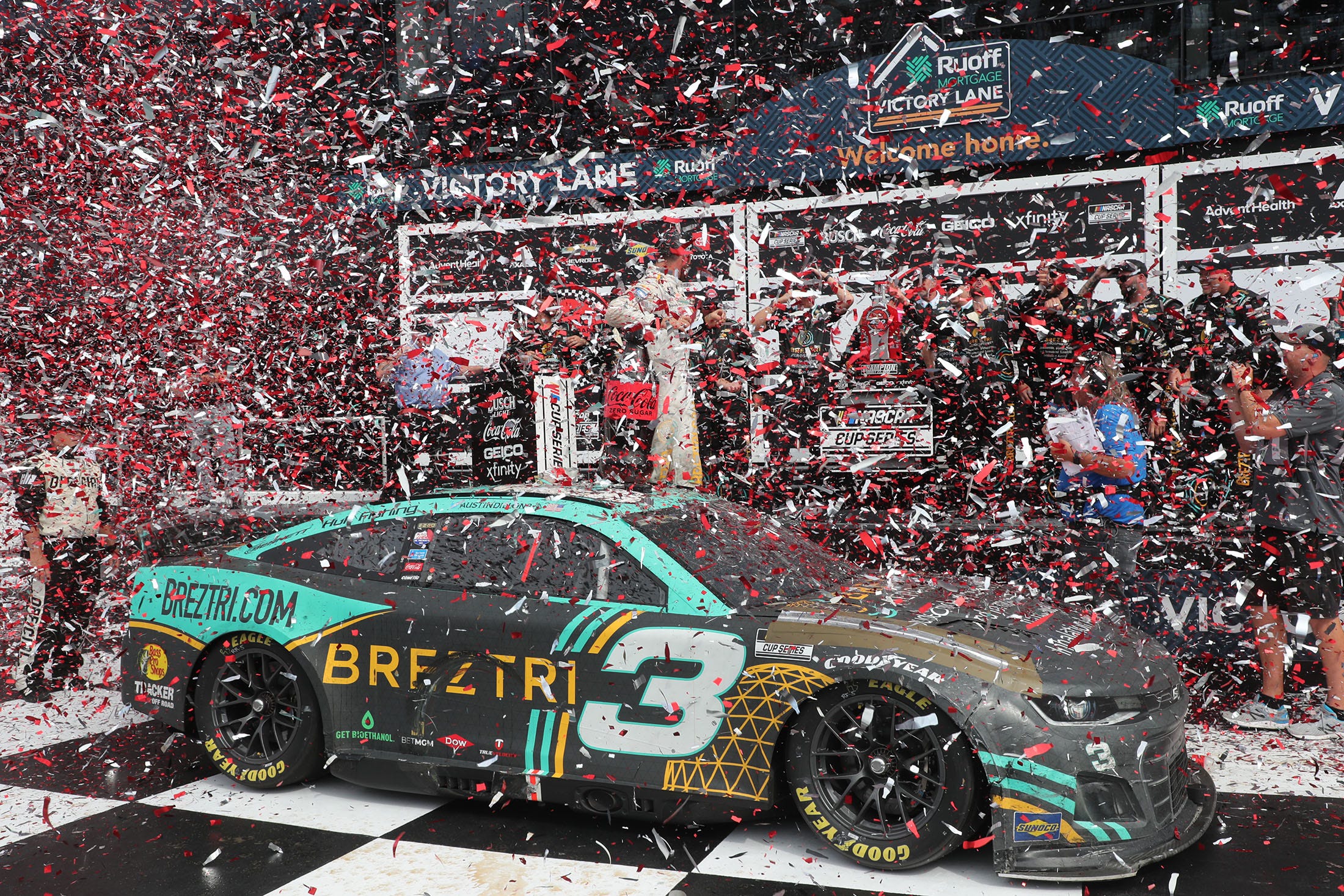 NASCAR Cup Series at Darlington Starting lineup, TV schedule for