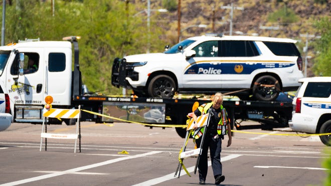 Hombre armado mata a 2, hiere a oficiales en tiroteo en Phoenix