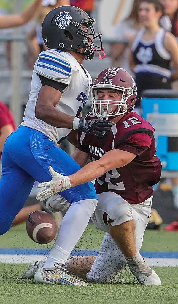 Woodridge football smashes Springfield in delayed home opener