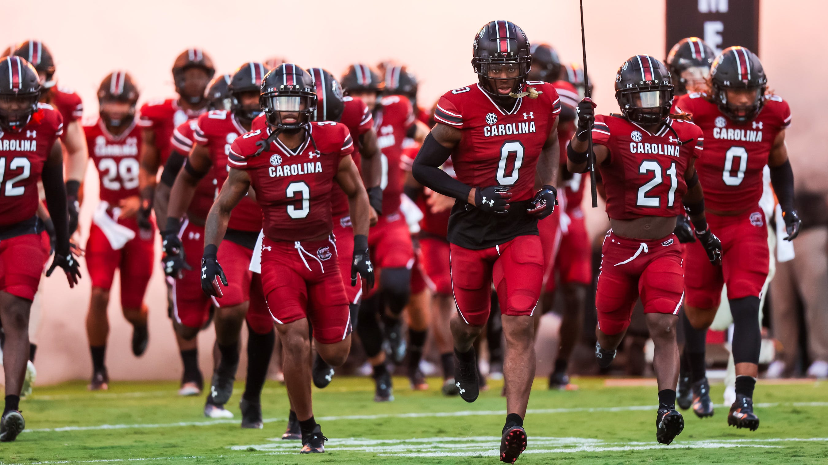 South Carolina Football Vs Arkansas Final Score Predictions south-carolina-football-all-decade-team-page-2