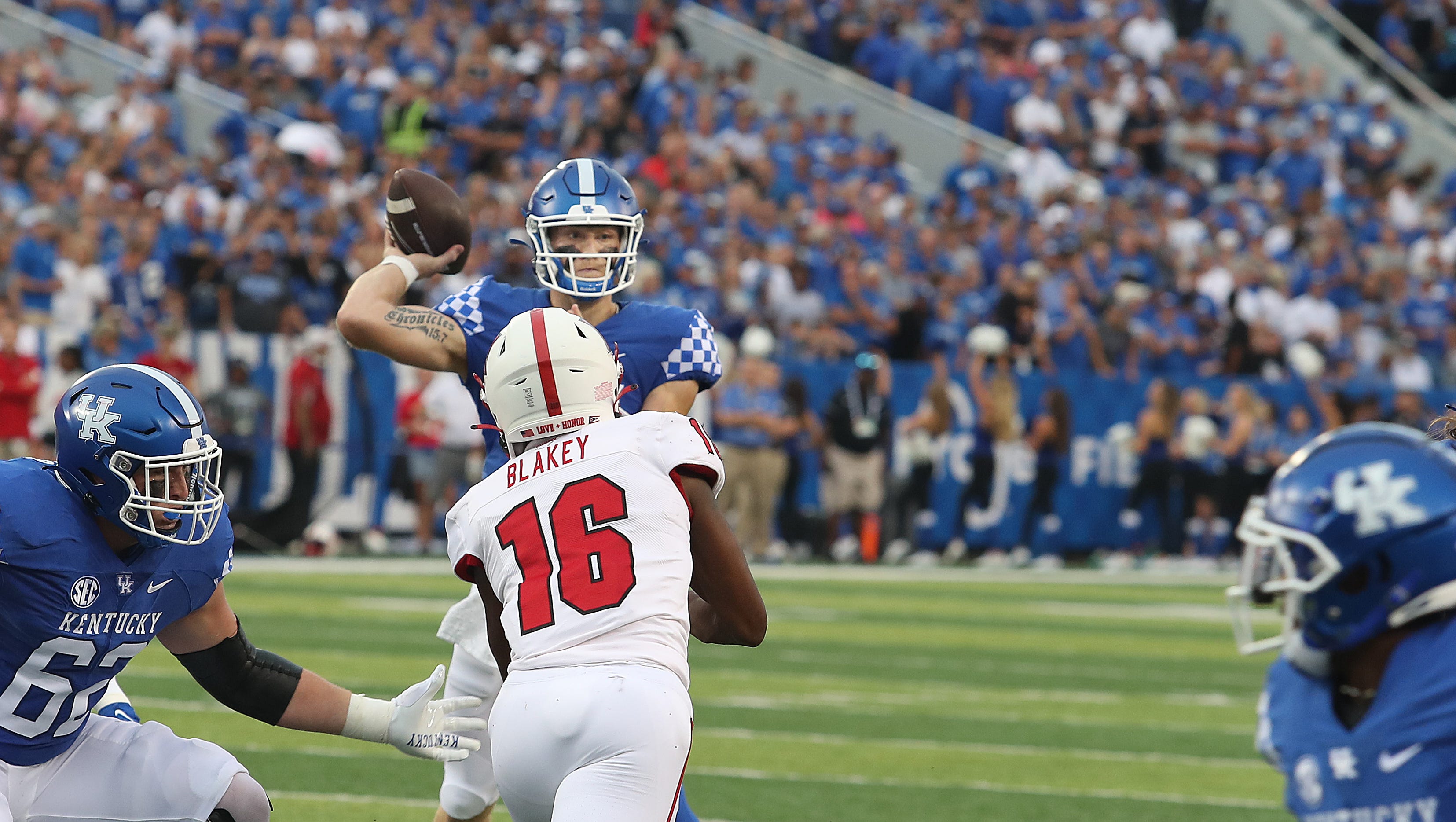Kentucky football schedule Game times, TV channels, streaming