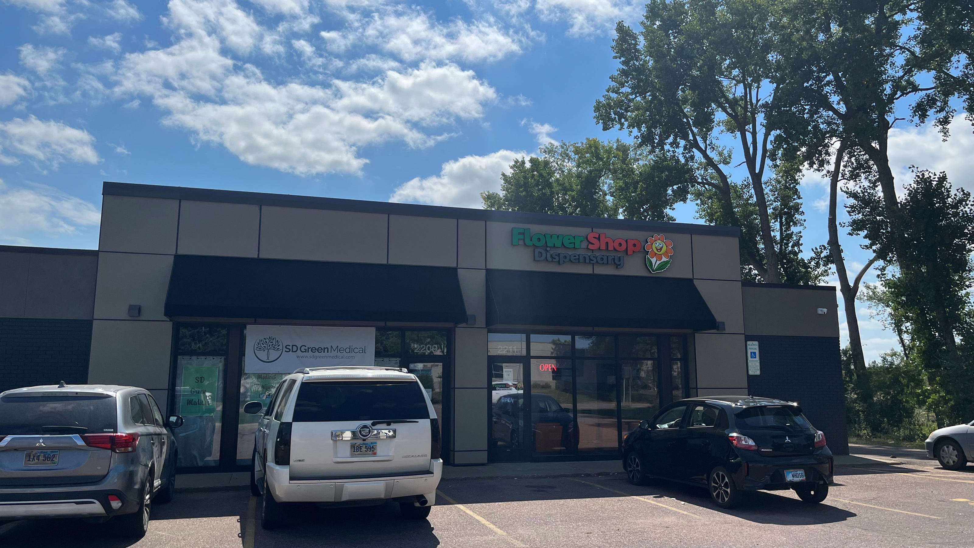 Flower Shop Dispensary Opens As First Medical Marijuana Shop In Sioux Falls flower-shop-dispensary-opens-as-first-medical-marijuana-shop-in-sioux-falls