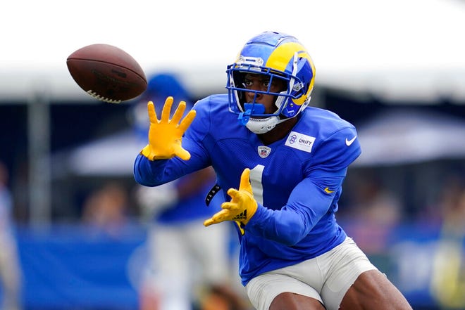 Rams wide receiver and Detroit native Allen Robinson II participates in drills at the team's practice facility in Irvine, Calif.