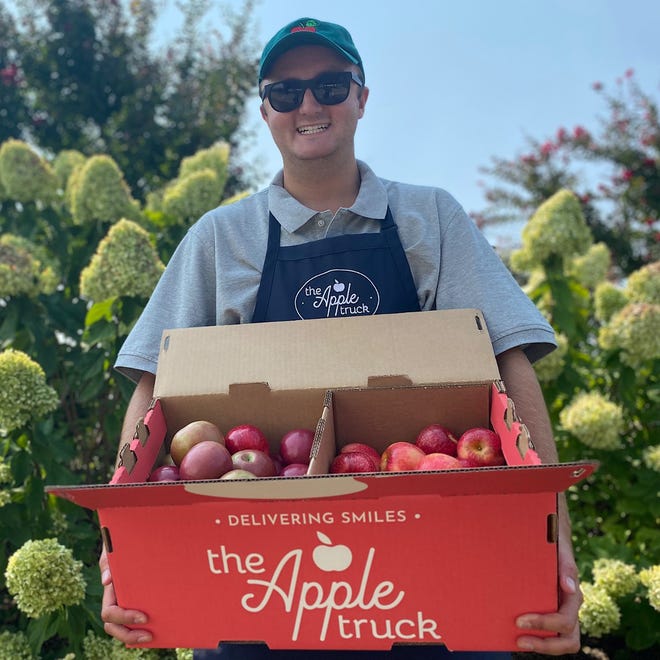 Fresh, crisp Michigan apples will soon arrive in Louisville and Southern Indiana onboard The Apple Truck.