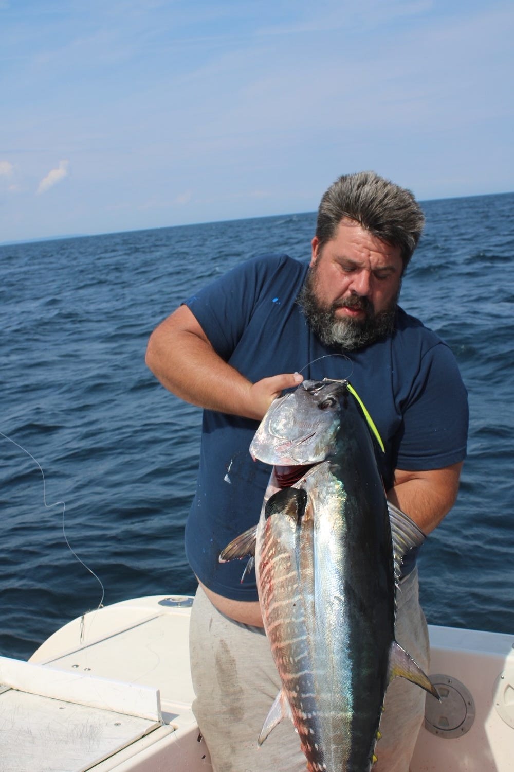 NJ fishing Bluefin tuna corralled in Jersey Shore Mud Hole