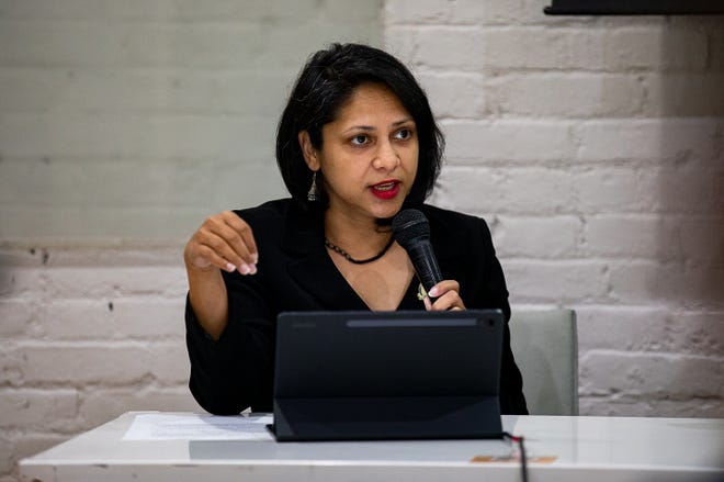 State Rep. Nima Kulkarni moderated a discussion on Kentucky Constitutional Amendment 2 during a forum held at Story Louisville on Friday, September 9, 2022
