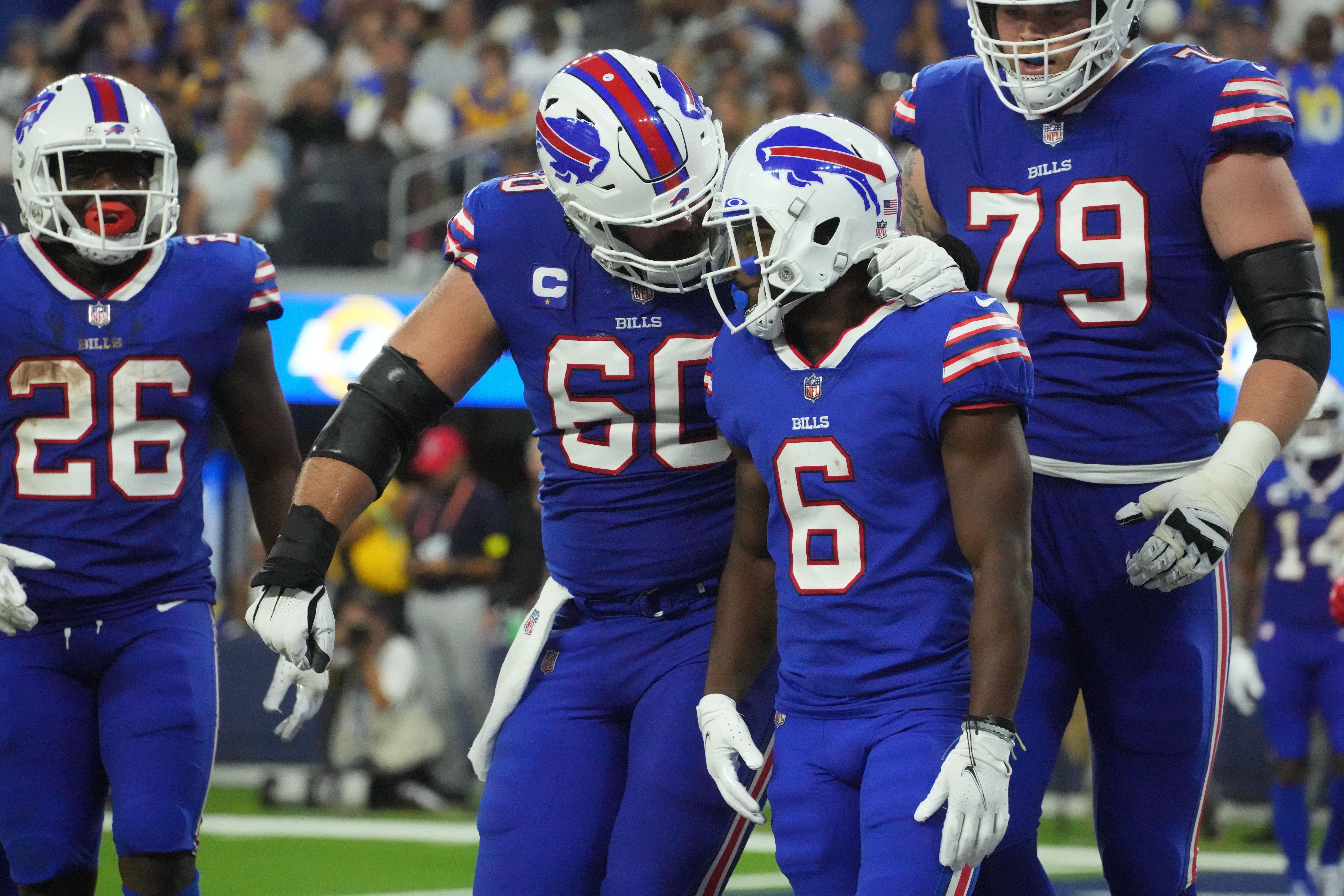 Daily Sports Smile: Bills WR Isaiah McKenzie reveals gender of sister's baby with TD celebration