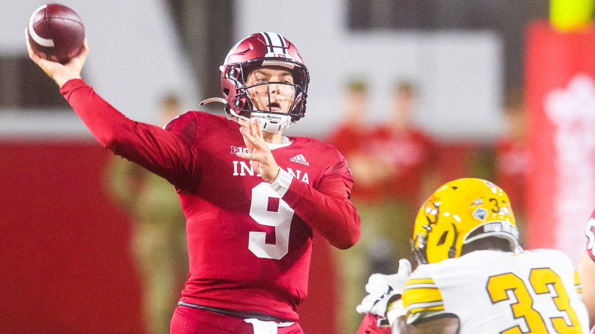 Get to know Indiana Hoosiers football QB Connor Bazelak