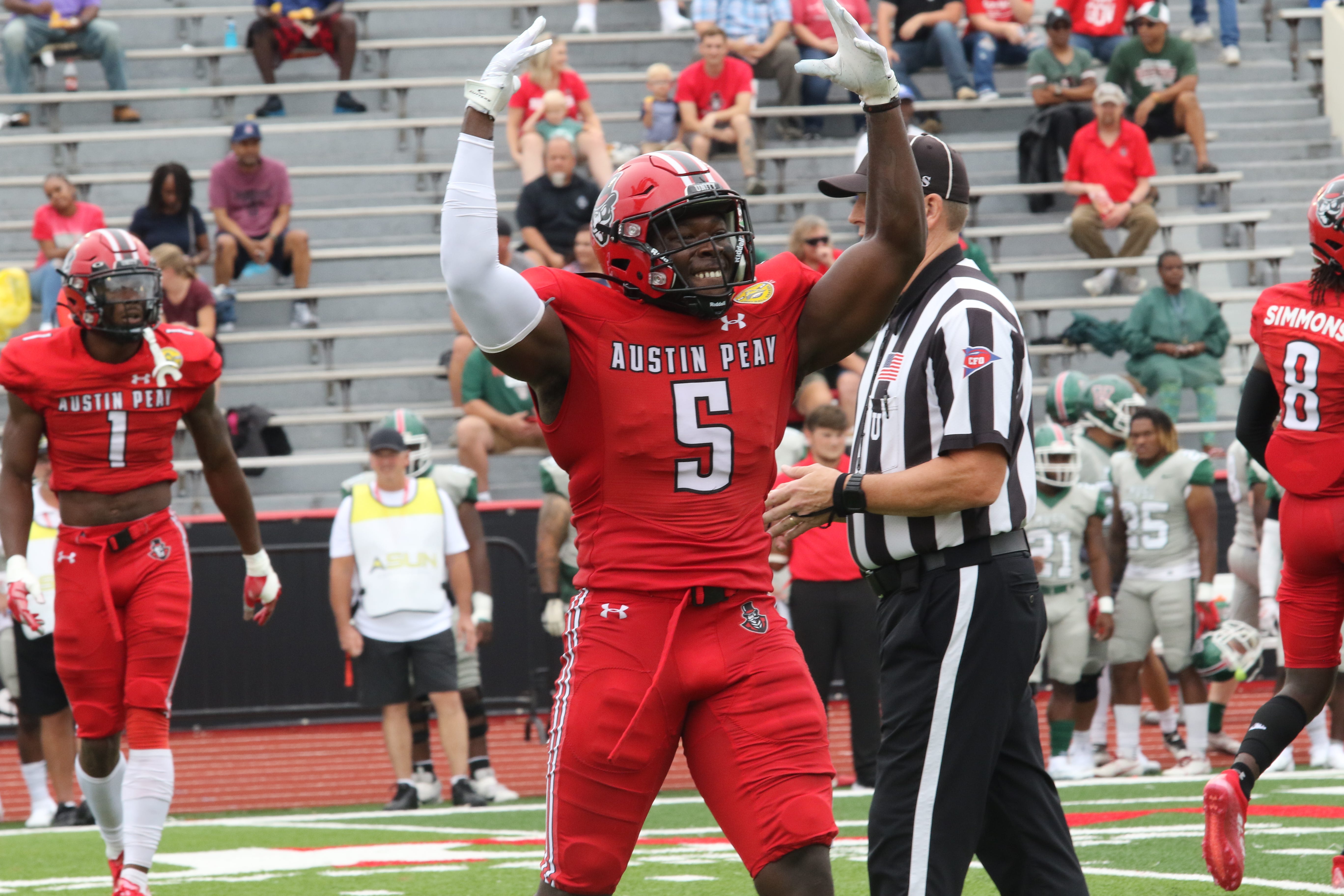 Austin Peay AD wants Govs in FBS football by 2025. Here's the plan