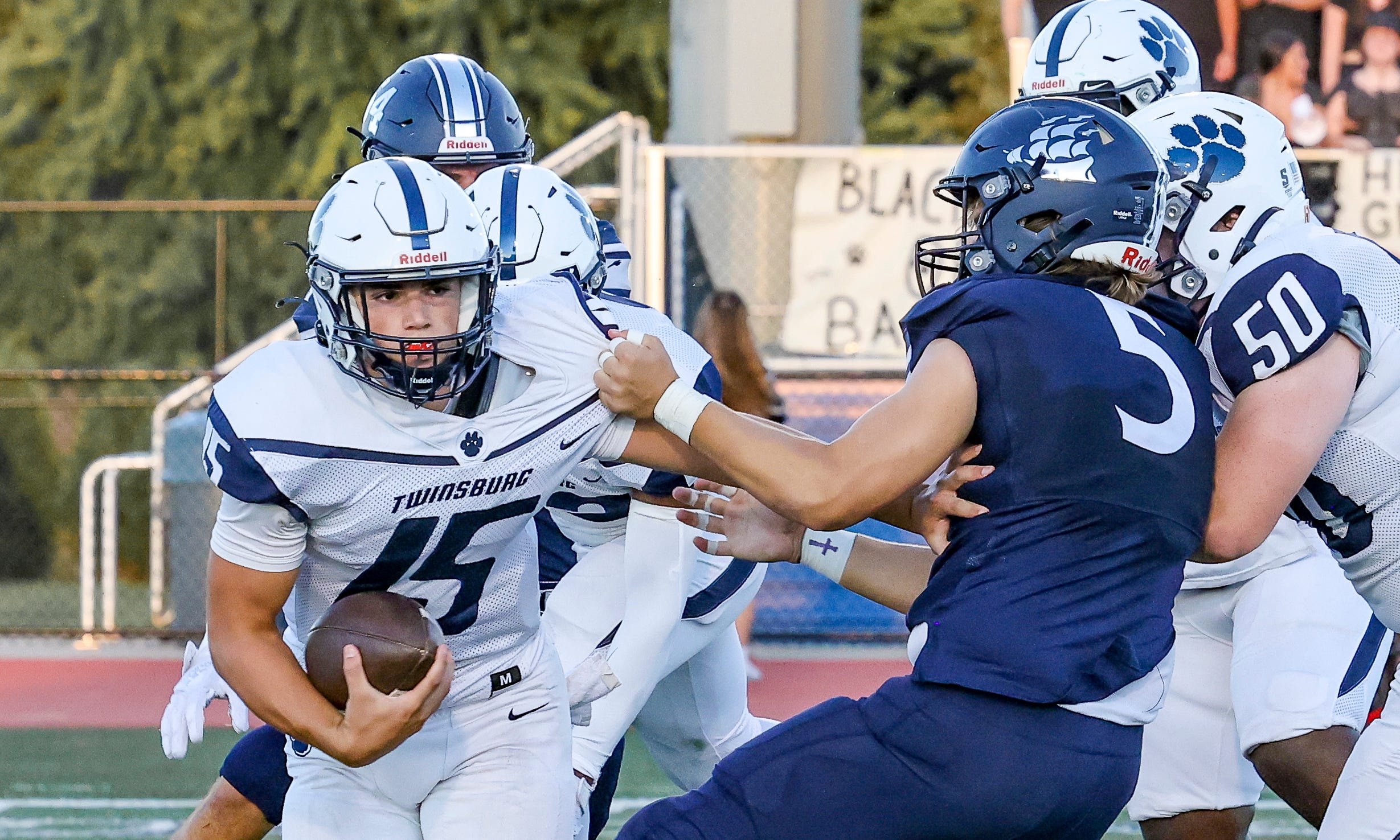 Fast start leads Hudson football past Twinsburg at home