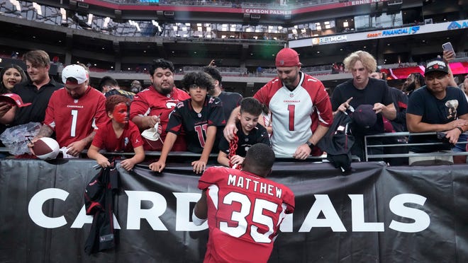 Kansas City Chiefs coach blames State Farm Stadiu field for injuries – The Arizona Republic Kansas City Chiefs coach blames State Farm Stadiu field for injuries – The Arizona Republic