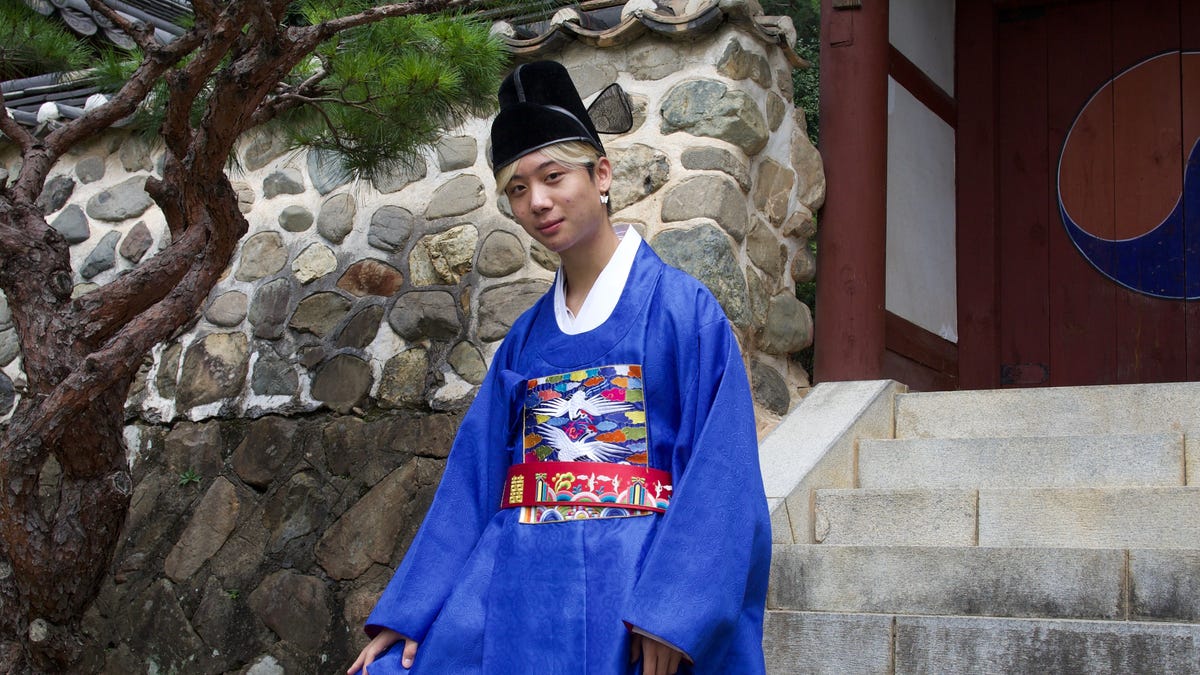 포트 스미스의 10대 청소년들이 한국을 탐험
