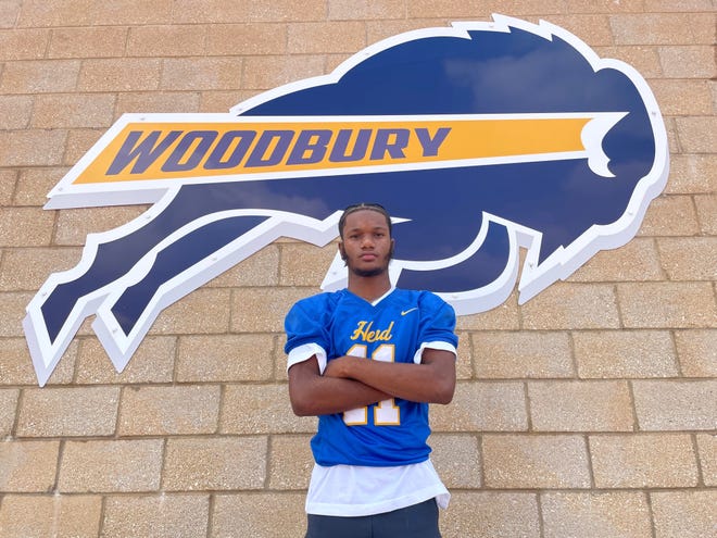 Woodbury senior JaBron Solomon has 4 touchdown catches and 2 interceptions in 3 games so far in 2022.