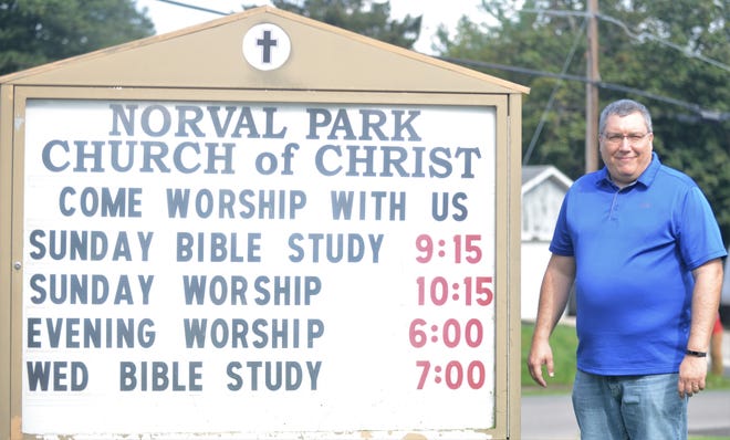 Mark Tonkery recently started as the new minister of Norval Park Church of Christ in Zanesville. He is the 12th full time minister since the church started meeting in 1919. He was previously a minister for Camden Avenue Church of Christ in Parkersburg, W. Va