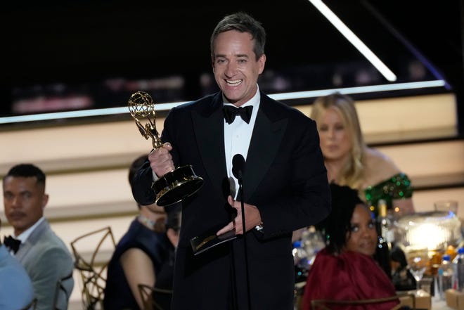 Matthew Macfadyen accepts the award for outstanding supporting actor in a drama series for his role in HBO's “Succession.”
