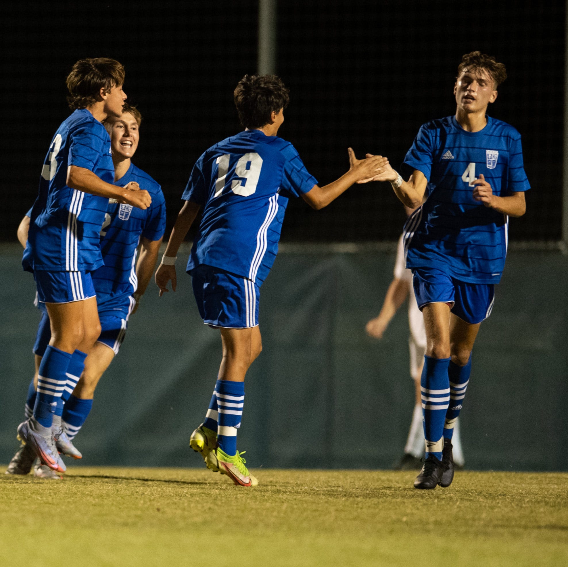 IHSAA soccer Boys, girls favorites to win Evansvillearea sectionals