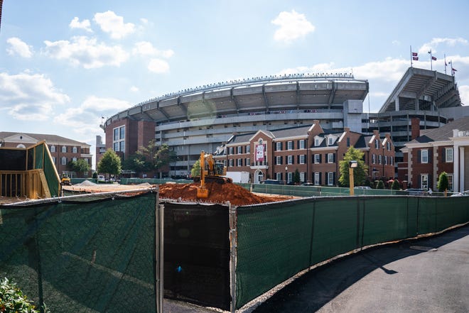 Sep 16, 2022; Tuscaloosa, AL, USA; Construction workers work on the site of where Drummond Lyon Hall will be built behind Doster Hall Friday, Sept. 16, 2022. Mandatory Credit: Will McLelland-Tuscaloosa News
