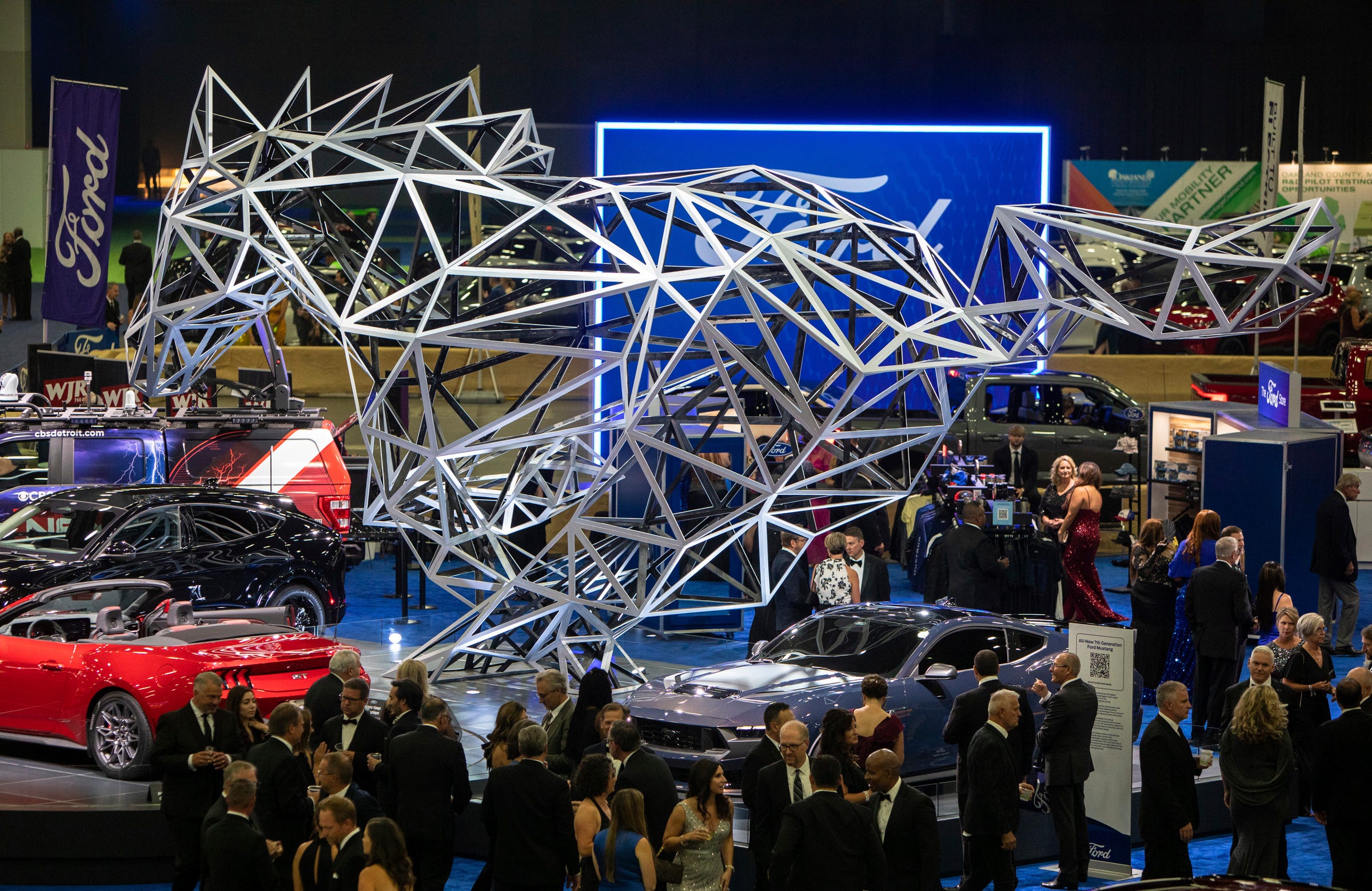 Detroit Auto Show: Kejatuhan Sebuah Legenda Otomotif