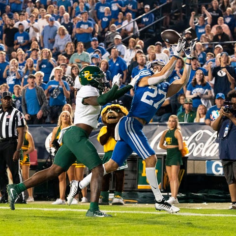 Brigham Young wide receiver Chase Roberts (27) cat