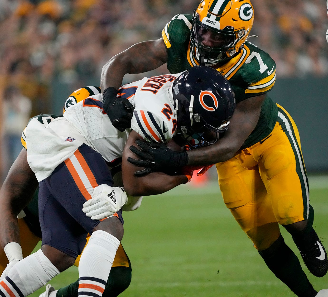 Packers rookie Quay Walker has quickly shown remarkable versatility