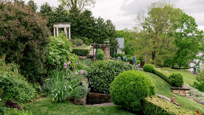 Kingston Pike mansion features fairy tale gardens Kingston Pike mansion features fairy tale gardens