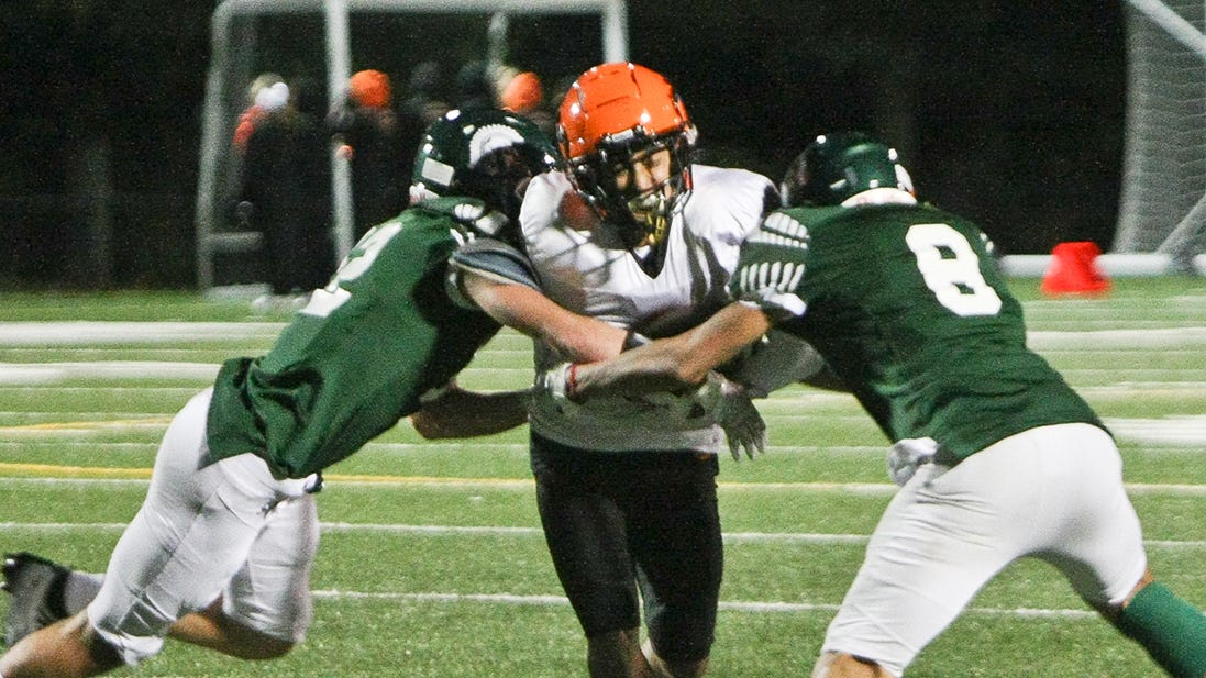 High school football: Unbeaten Marlborough shuts down Oakmont High school football: Unbeaten Marlborough shuts down Oakmont