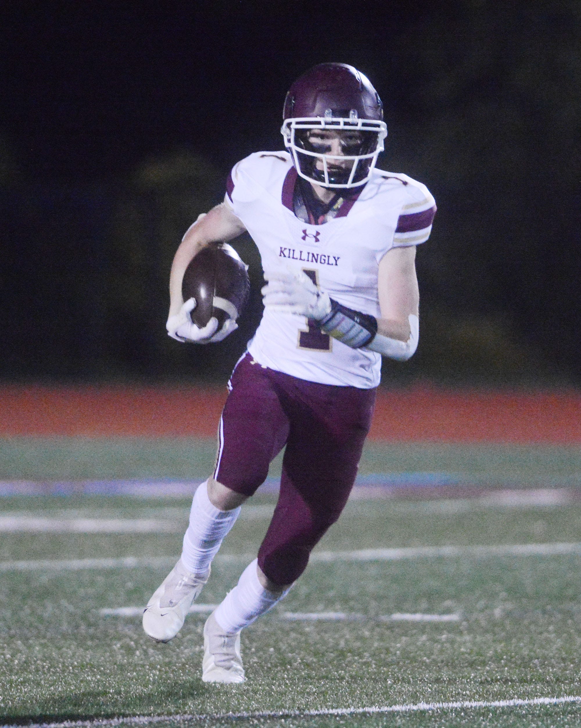 Killingly rallies past Bloomfield, 2822, in Connecticut Football