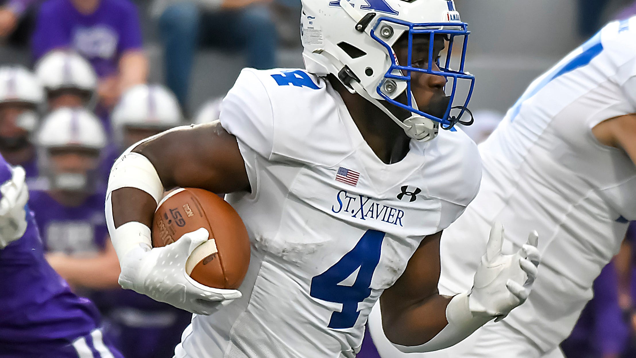 St Xavier Football Wins King Of Road Game With La Salle st-xavier-football-wins-king-of-road-game-with-la-salle