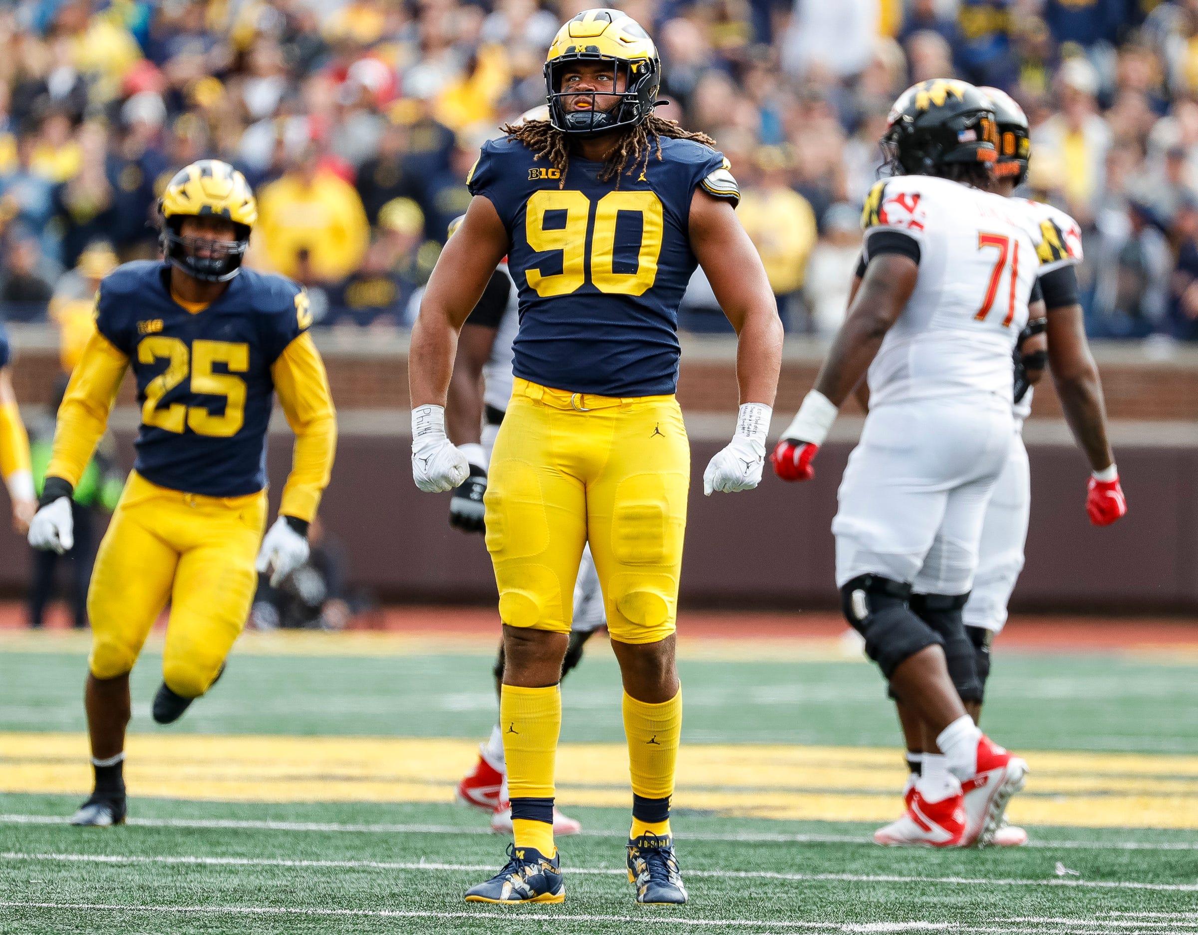 Michigan football's Mike Morris kept his faith and is now a star