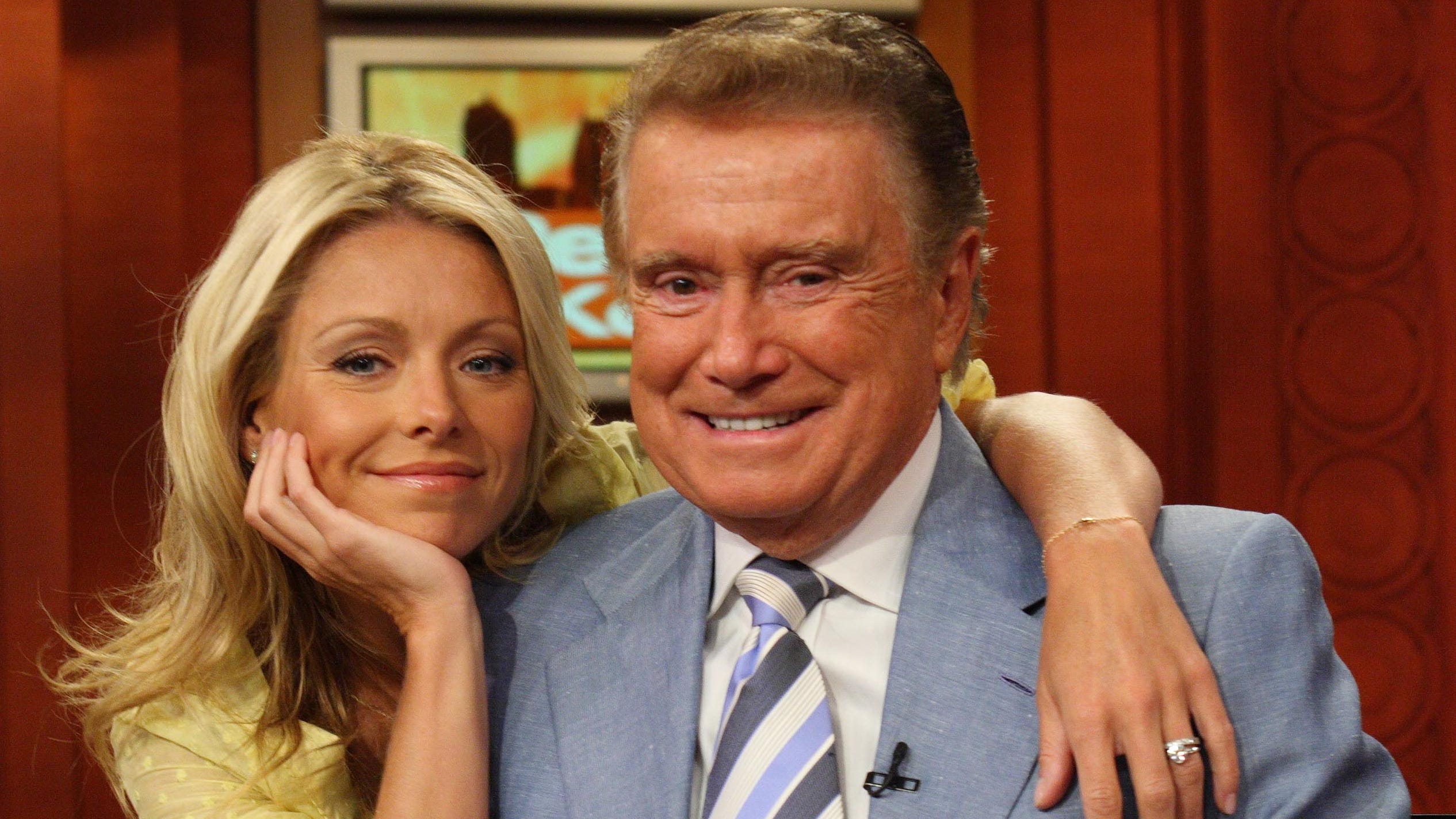 Kelly Ripa on Regis Philbin Denies she 'abandoned' him in new book
