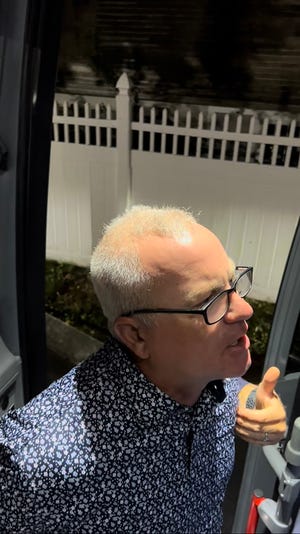 Lt. Col. Christopher Hoffman boarded a tour bus with tourists from Memphis, Tennessee, uninvited and got into a heated exchange with the passengers on Sept. 19. Hoffman eventually apologized and left the bus.