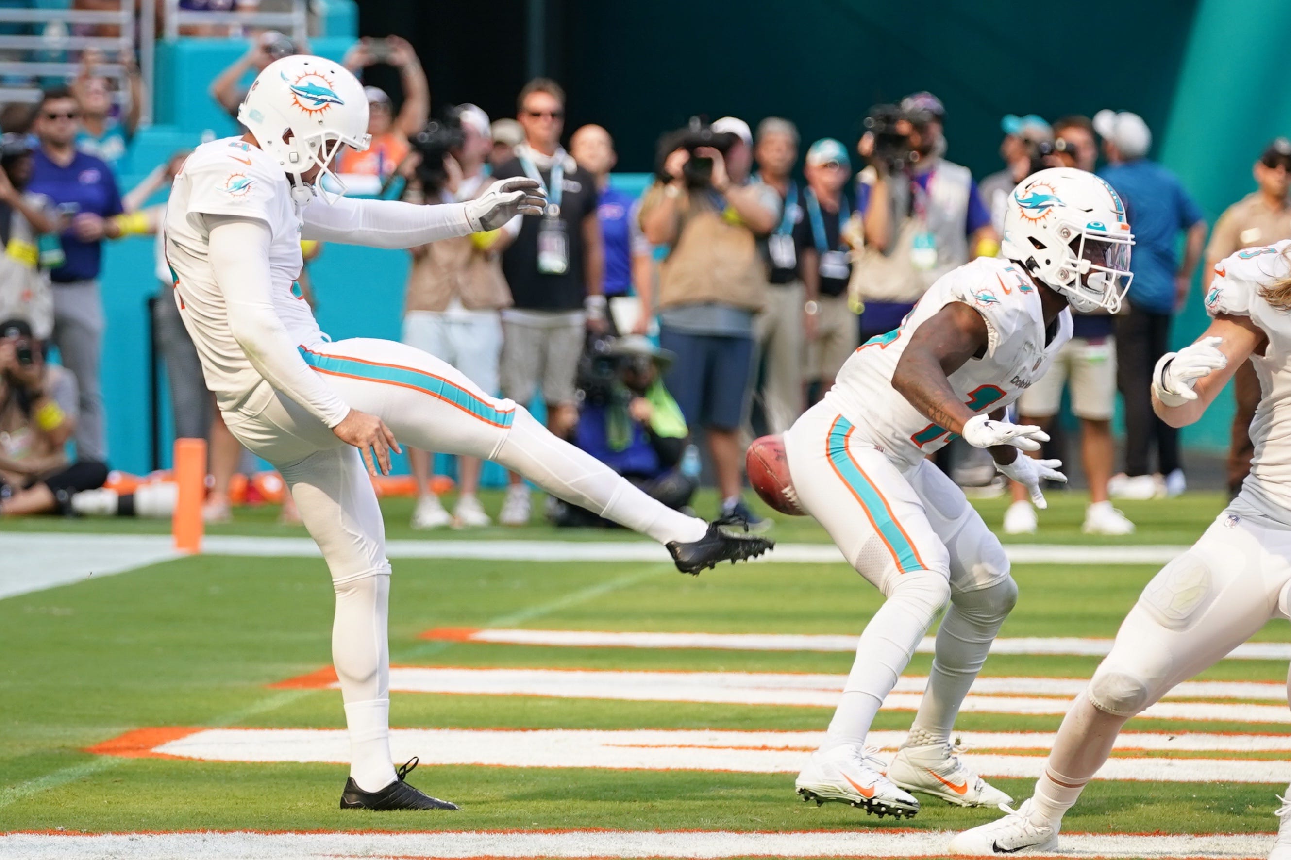 Dolphins special teams coach Danny Crossman not amused by 'butt punt' in win over Bills
